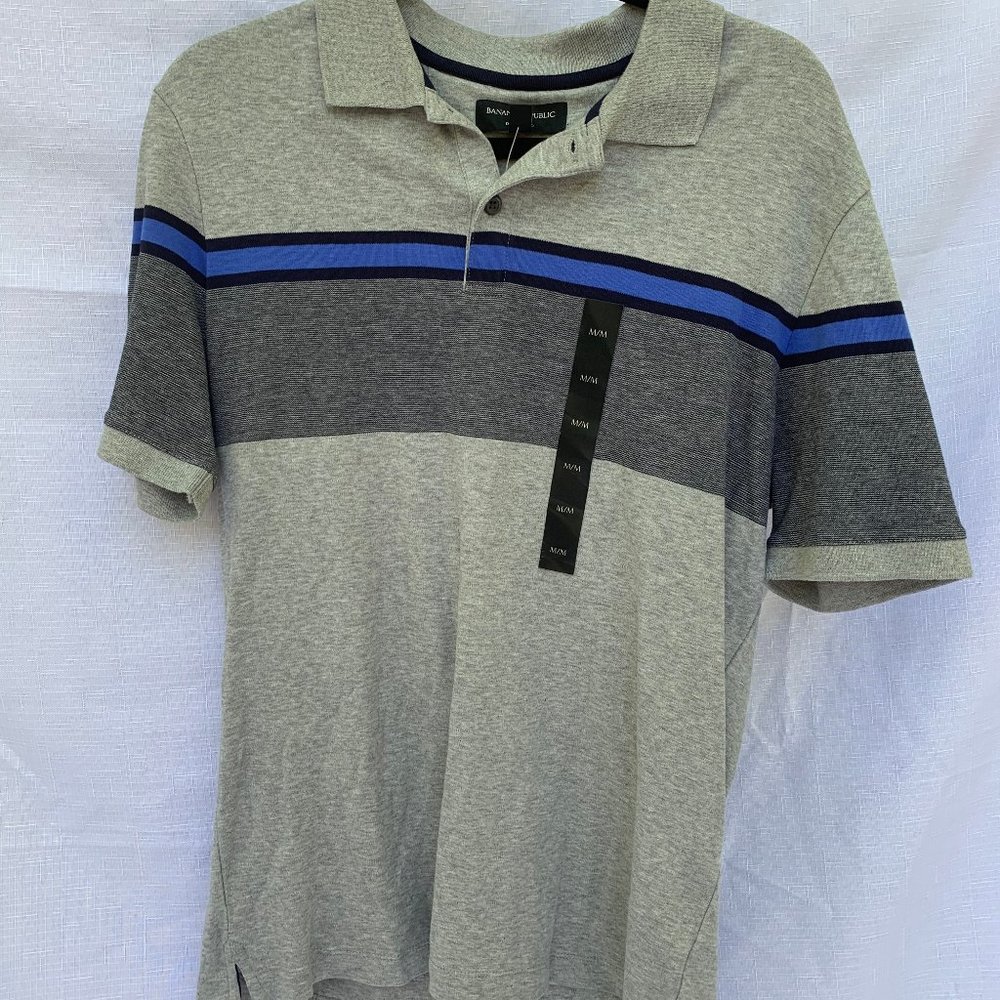 NWT.   Banana Republic.  Size M